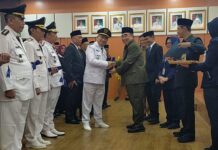 Lantik Pejabat Baru, Administrator Eselon lll dan Eselon IV Bupati Tanggamus Ingatkan Budaya Kerja Jalan Lurus
