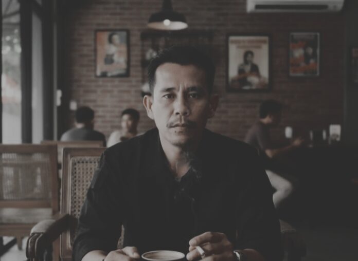 Oplus_0