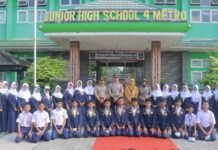 Kapolres Metro Goes to School di SMPN 4 Metro, Ajak Pelajar Jauhi Narkoba dan Kenakalan Remaja
