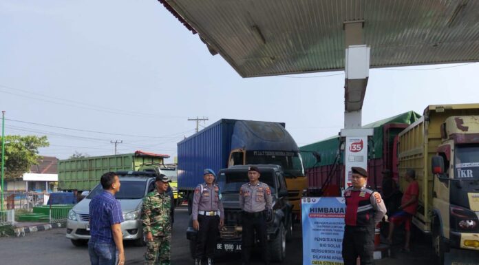 Polres Metro Siagakan Personel di SPBU, Antisipasi Kemacetan dan Cegah Penyalahgunaan BBM Bersubsidi